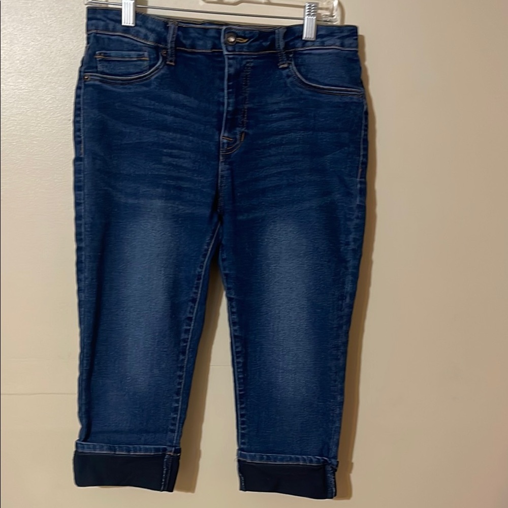 Women’s Faith Jeans capris